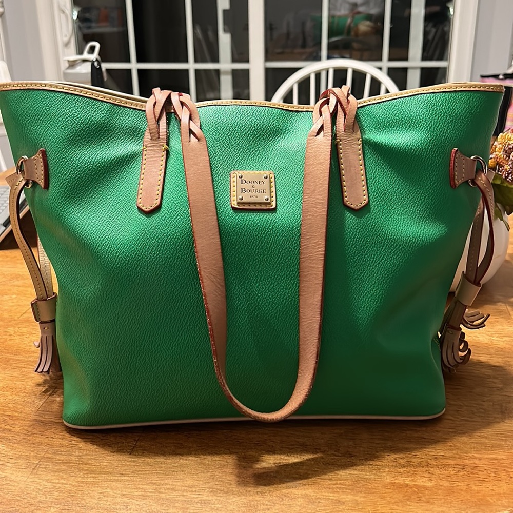 Dooney & Bourke Bailey Tote Bag Green Leather